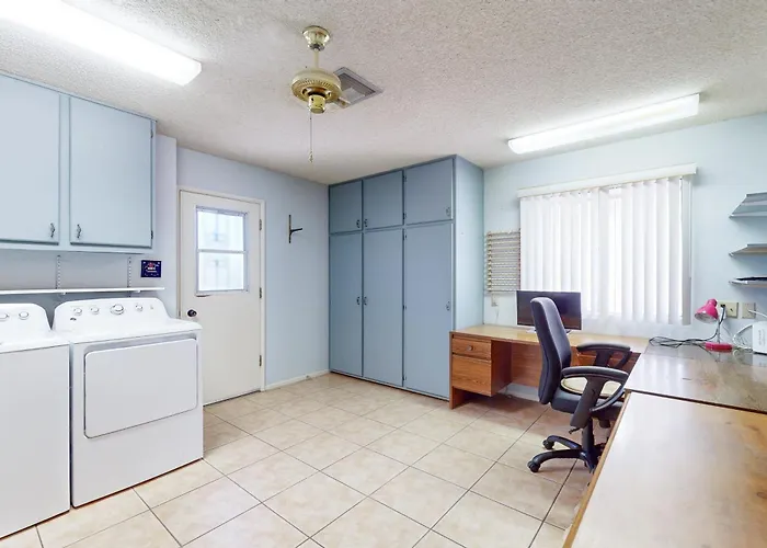 Holiday home Long-term In Sun City! Lovely W/ Patio Westbrook Village